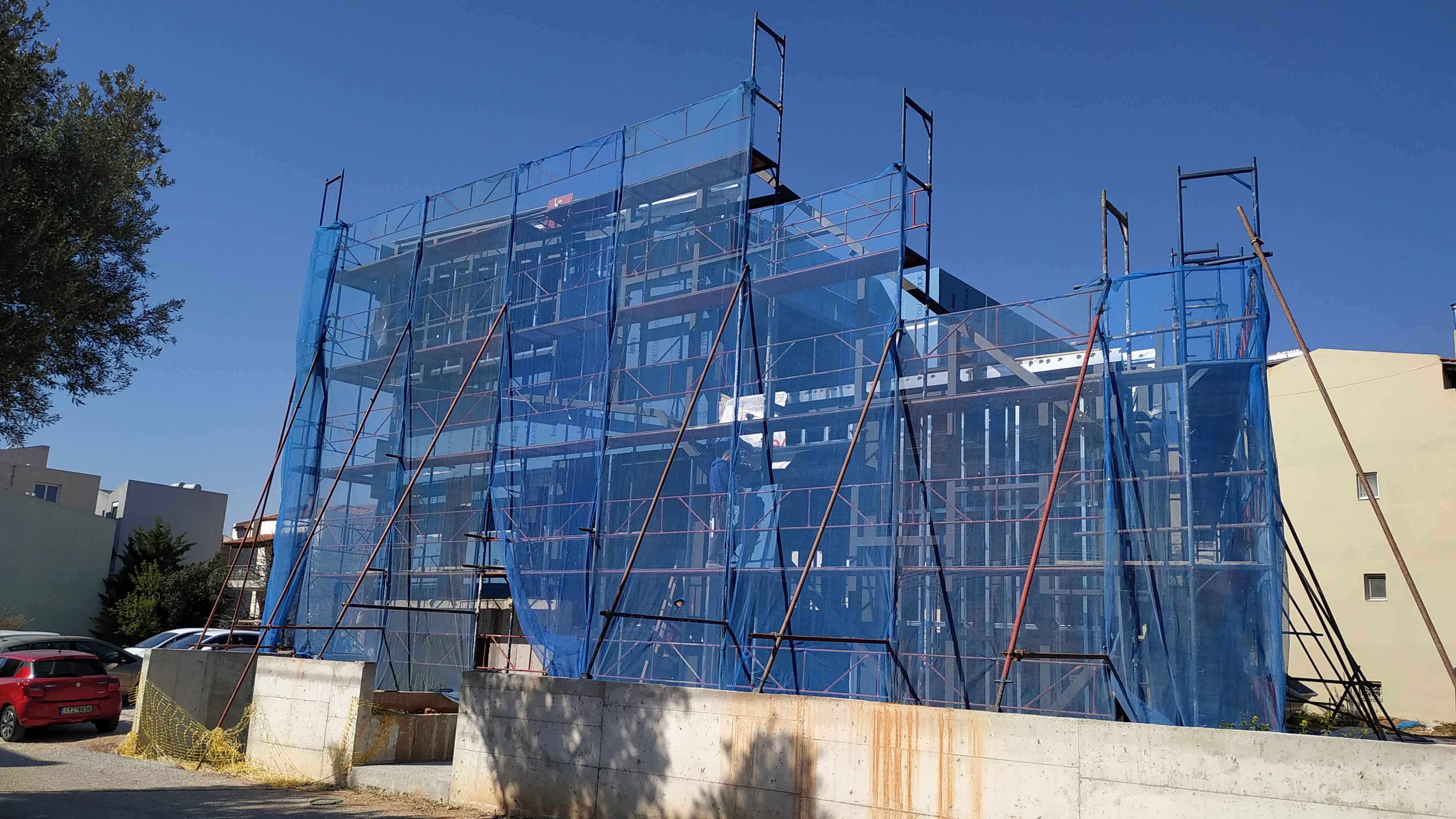 Δύο διώροφα κτίρια με ενιαίο υπόγειο στο Χαλάνδρι